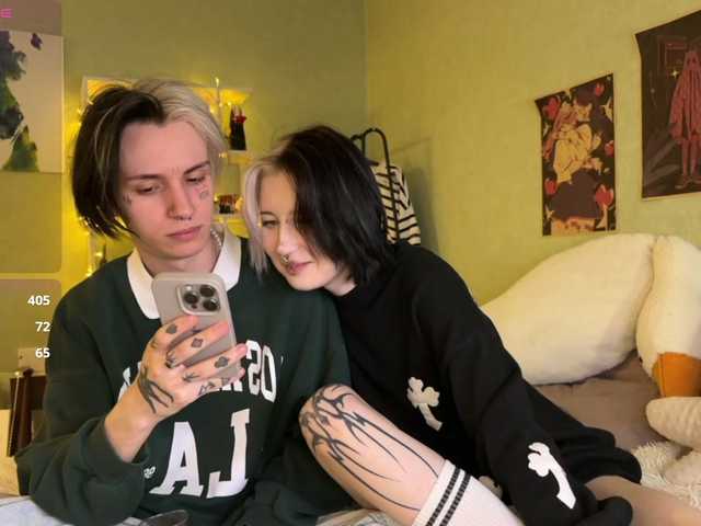 VeryRareTwins from BongaCams is Freechat
