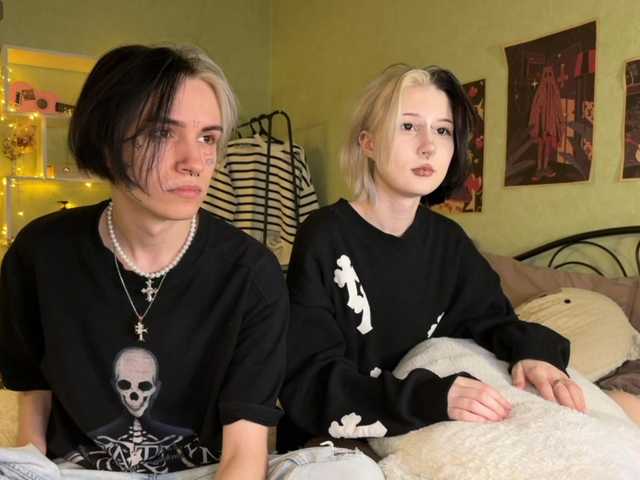 видео VeryRareTwins