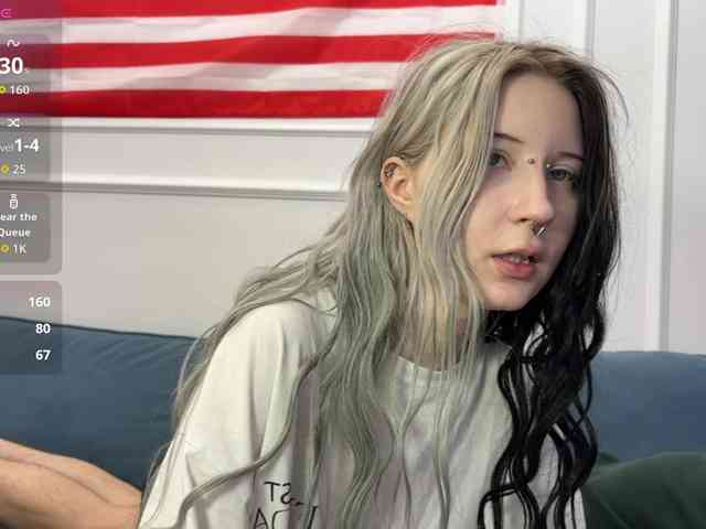 VeryRareTwins webcam