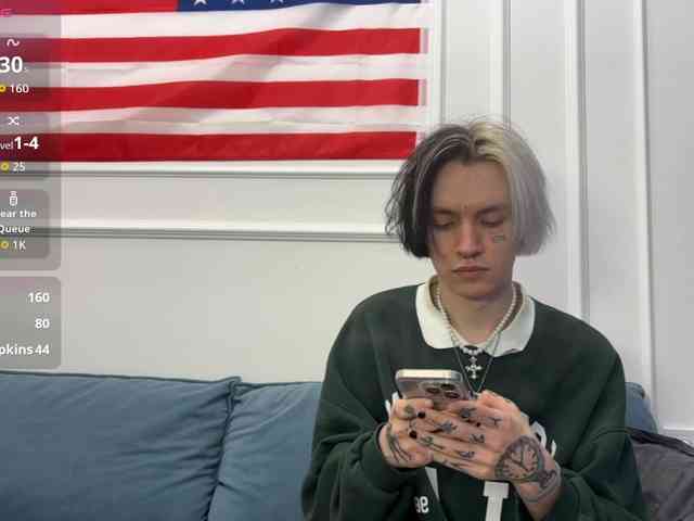 VeryRareTwins webcam