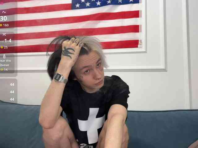 VeryRareTwins webcam