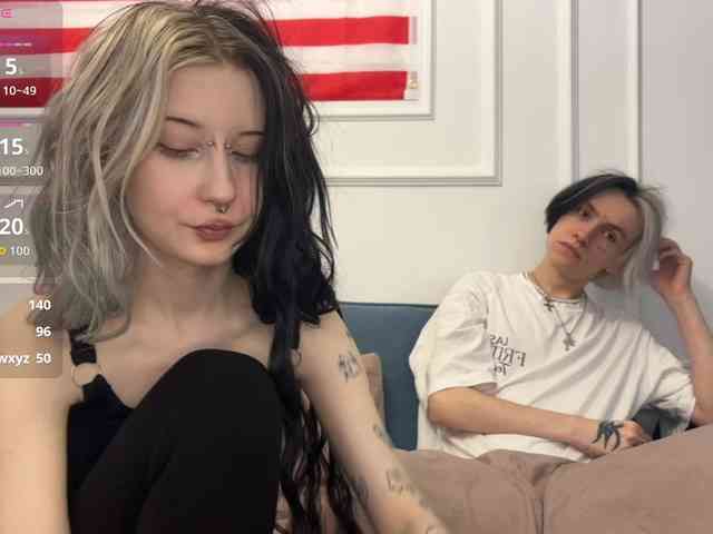 VeryRareTwins webcam