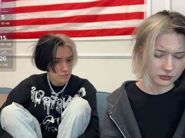 VeryRareTwins webcam