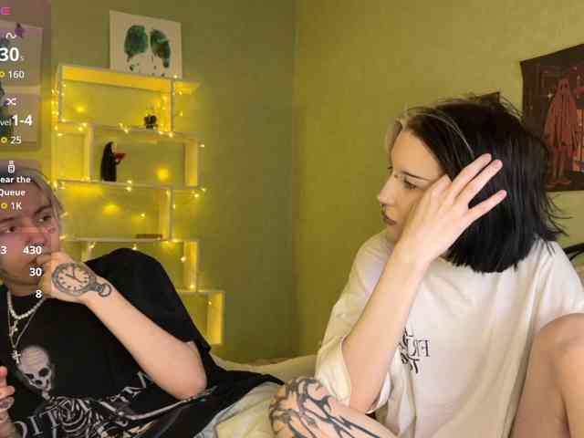 VeryRareTwins webcam