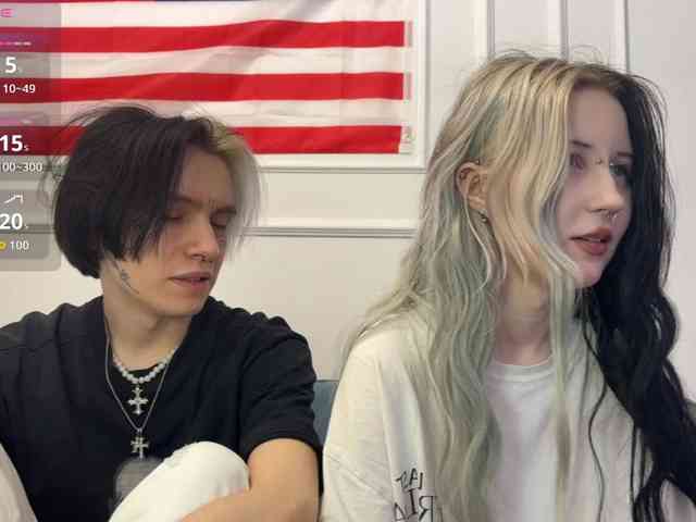 VeryRareTwins webcam