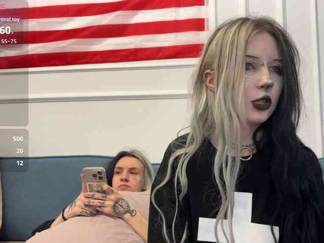 VeryRareTwins webcam