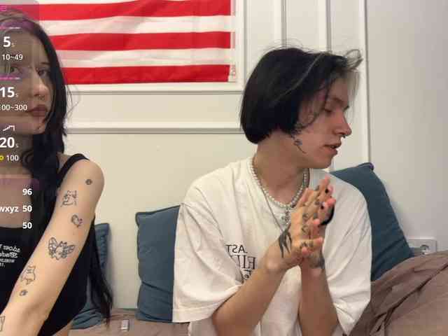 VeryRareTwins webcam