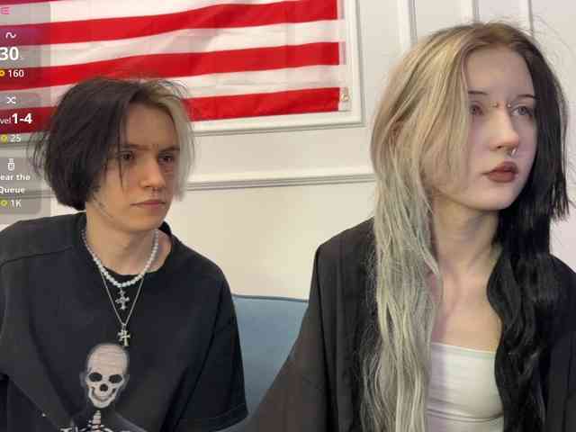 VeryRareTwins webcam