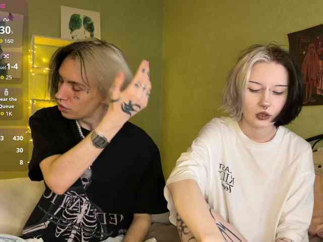 VeryRareTwins webcam