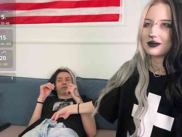 VeryRareTwins webcam