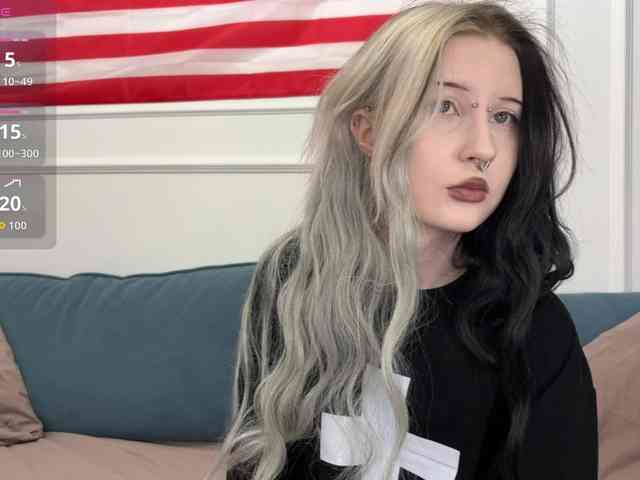 VeryRareTwins webcam