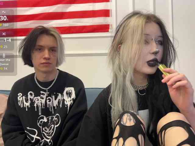 VeryRareTwins webcam