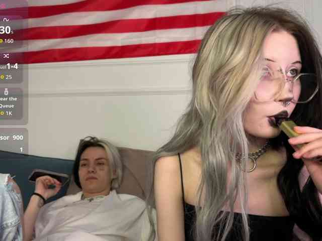 VeryRareTwins webcam