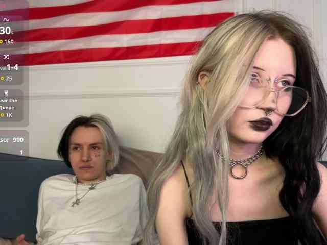 VeryRareTwins webcam