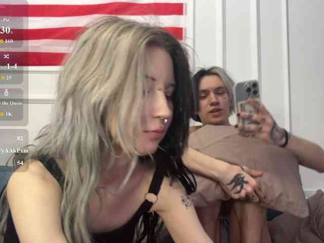 VeryRareTwins webcam