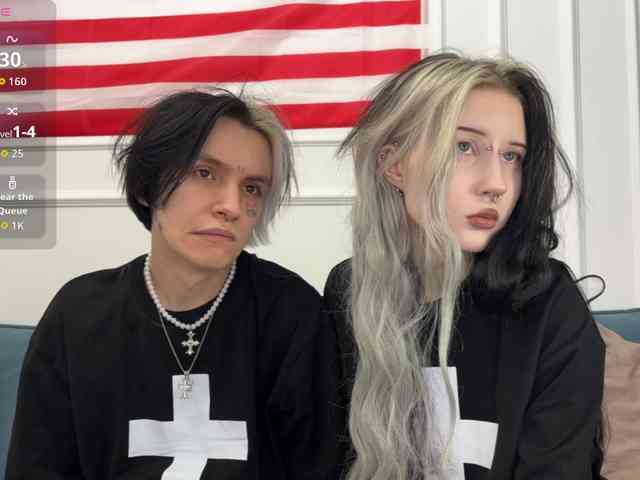 VeryRareTwins webcam