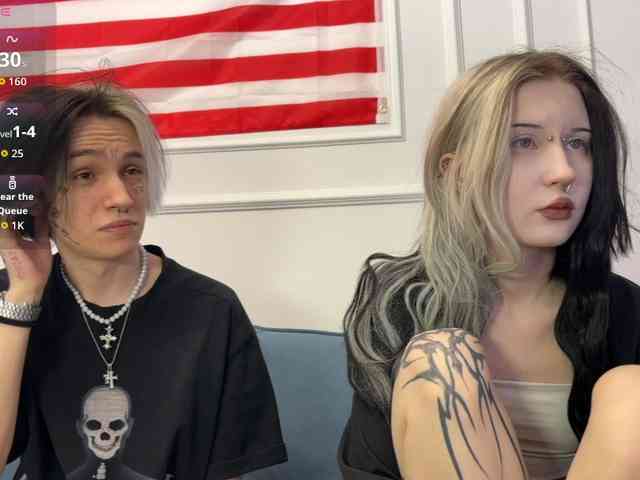 VeryRareTwins webcam