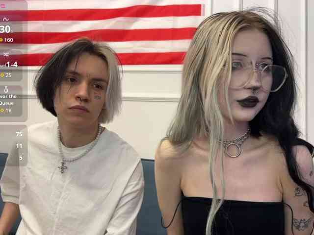 VeryRareTwins webcam