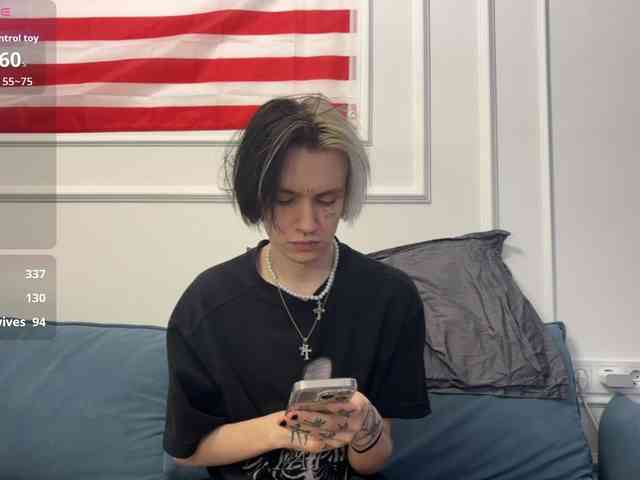 VeryRareTwins webcam