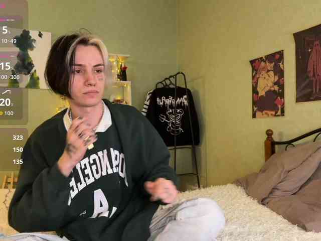 VeryRareTwins webcam