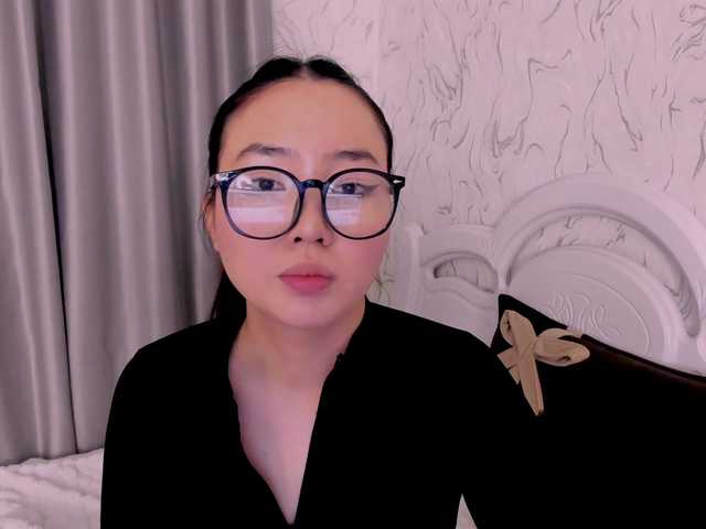 spooky-tyan's BongaCams show and profile