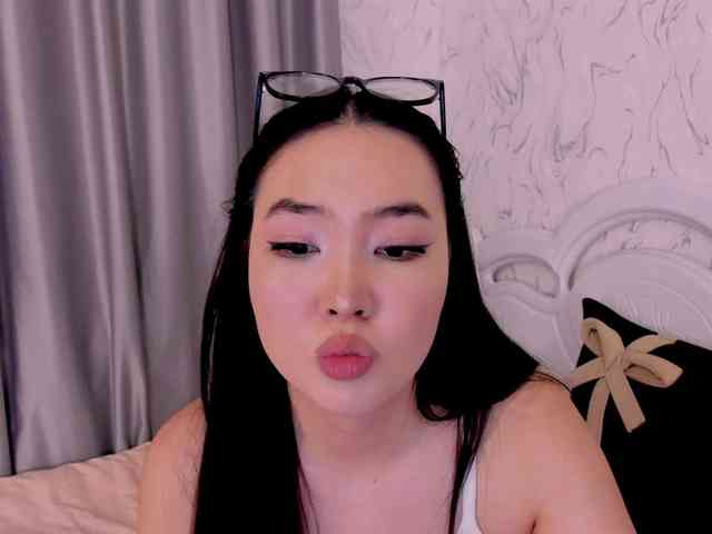 spooky-tyan Live Webcam on BongaCams