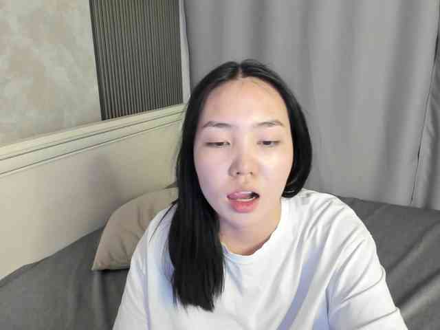 spooky-tyan webcam