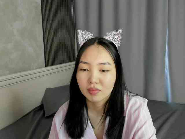 spooky-tyan webcam