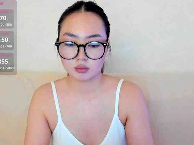 spooky-tyan webcam