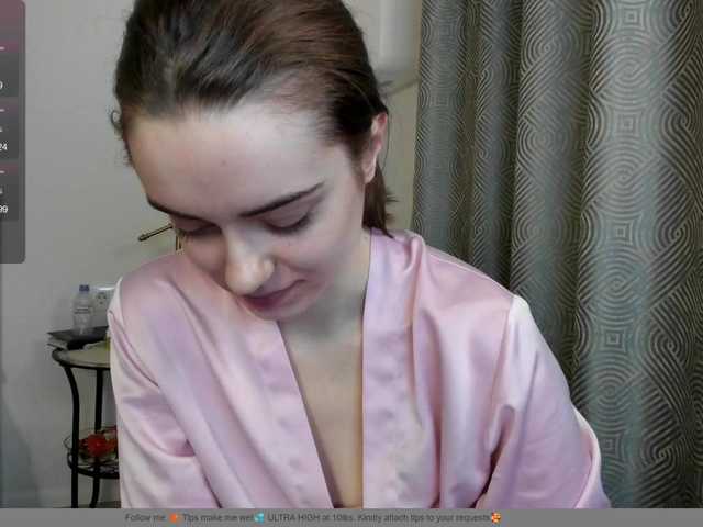 agnes-lunee's BongaCams show and profile