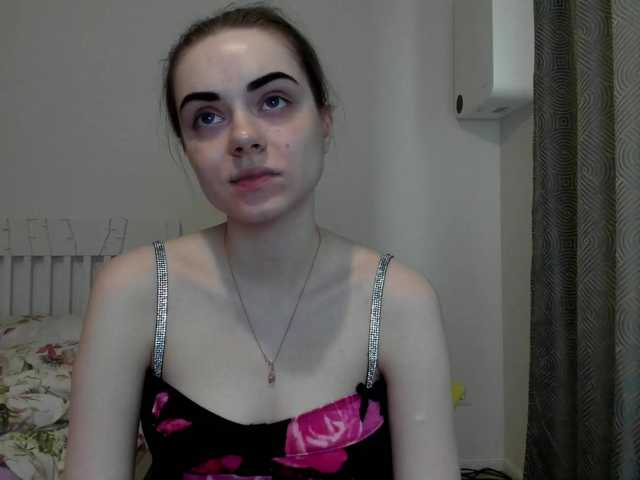 agnes-lunee's BongaCams show and profile