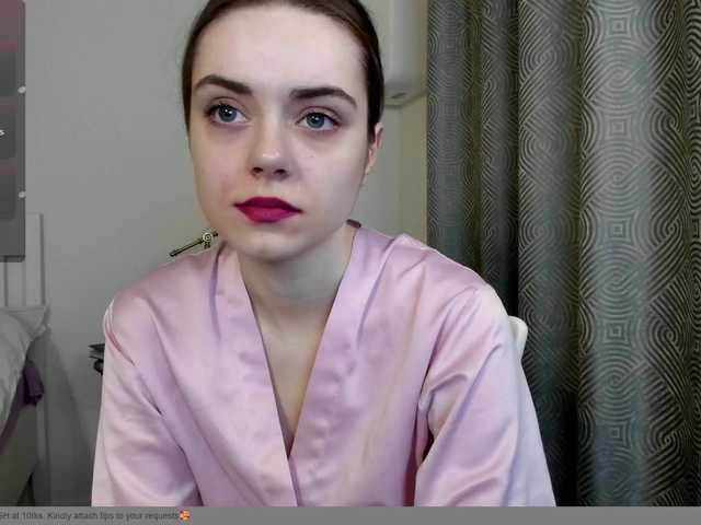 agnes-lunee's BongaCams show and profile