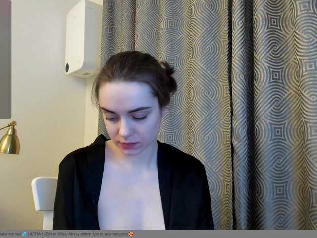 agnes-lunee's BongaCams show and profile