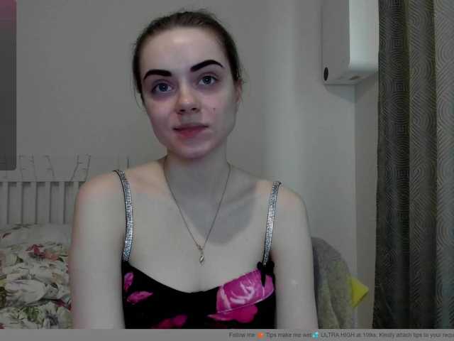 agnes-lunee's BongaCams show and profile