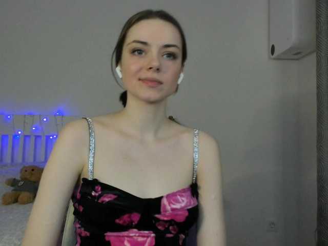  agnes-lunee chat room