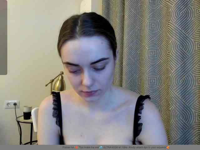 Agnesshy webcam