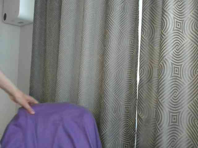 Agnesshy webcam