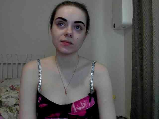 Agnesshy webcam