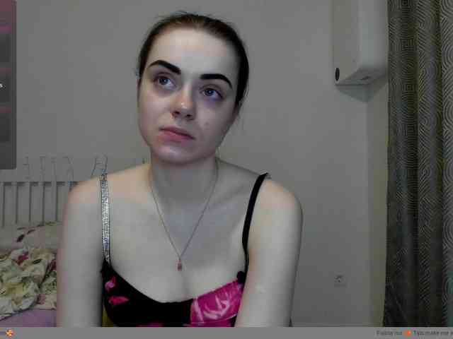 Agnesshy webcam