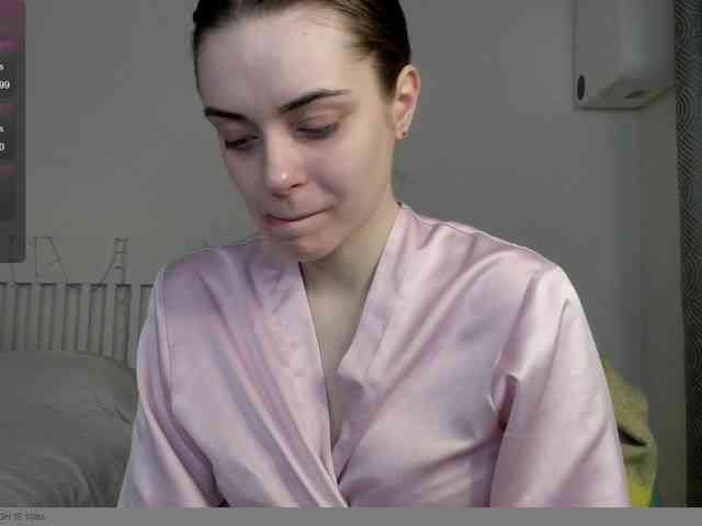 Agnesshy webcam