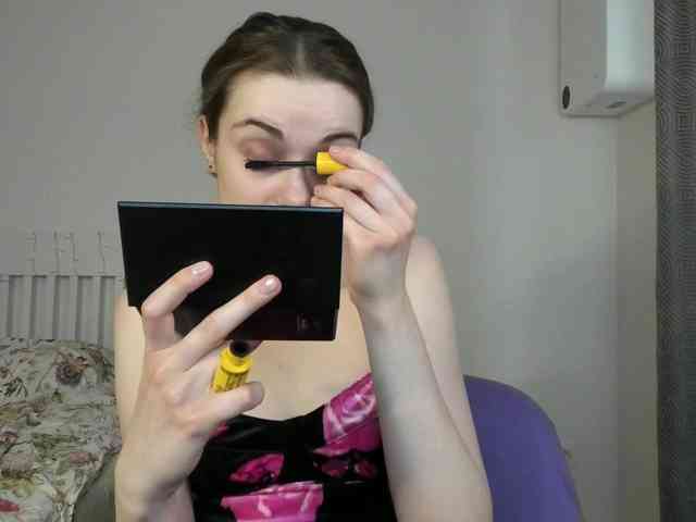 Agnesshy webcam