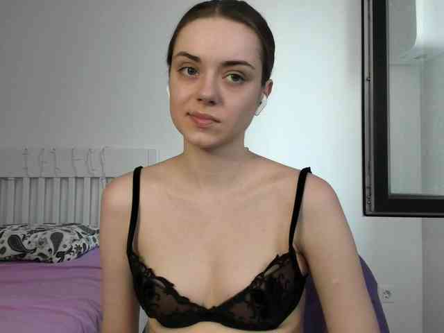 Agnesshy webcam
