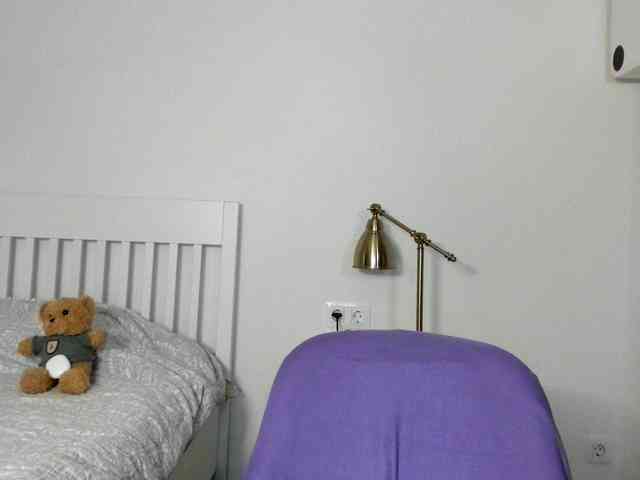 agnes-lunee Live Webcam on BongaCams