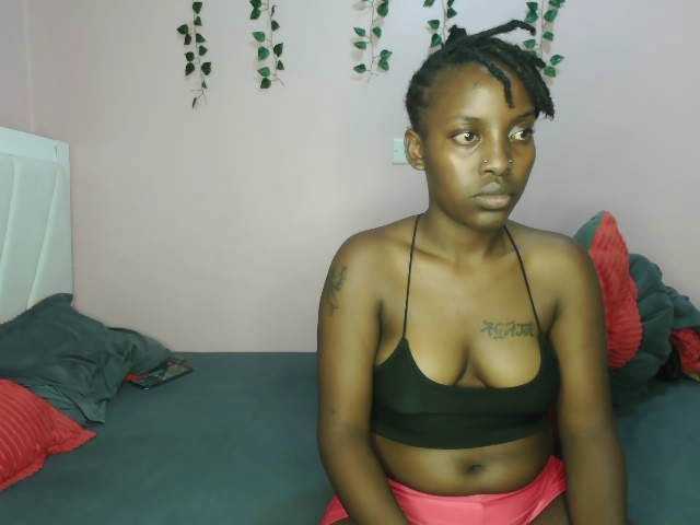 Abbylay's BongaCams show and profile