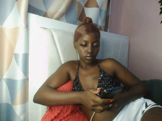 Abbylay's BongaCams show and profile