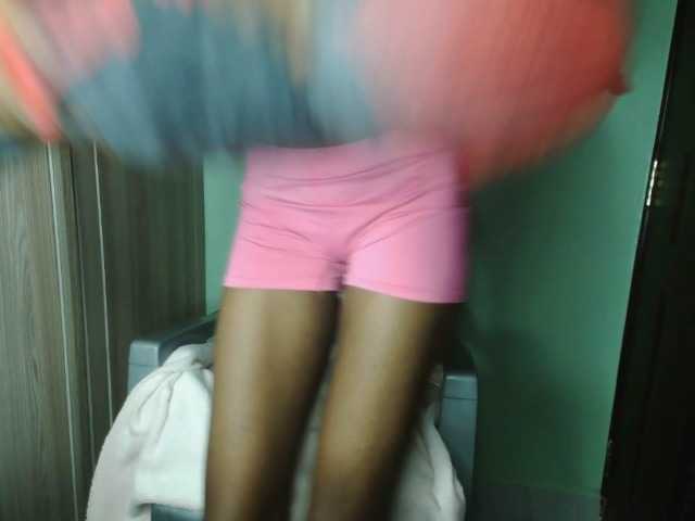 Abbylay's BongaCams show and profile