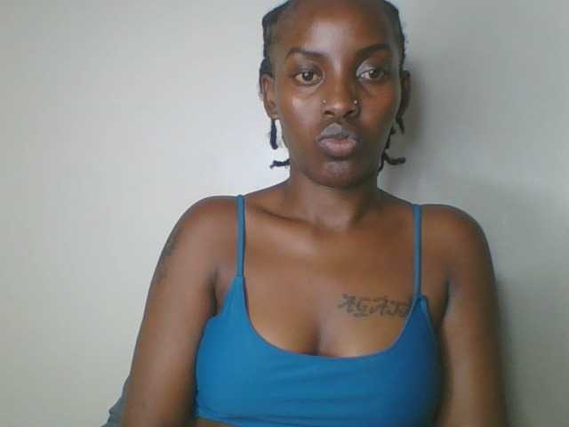 Abbylay's BongaCams show and profile