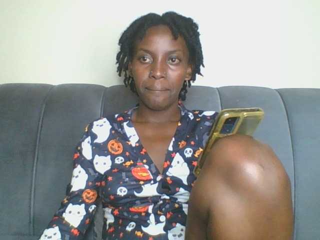 Abbylay's BongaCams show and profile