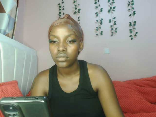 Abbylay's BongaCams show and profile