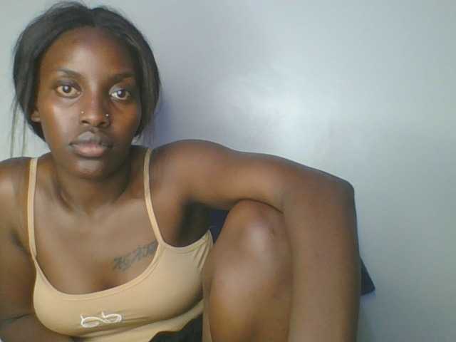 Abbylay's BongaCams show and profile